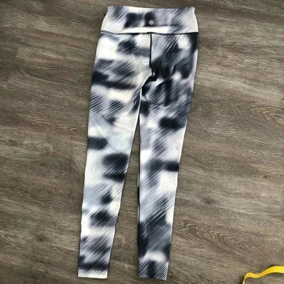 Athleta Full Length Chaturanga Leggings Yoga Pants Gym in Alpine Gray XS - Picture 12 of 13